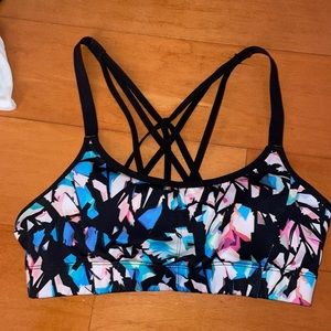 Champion multicolored crisscross back sports bra size Medium